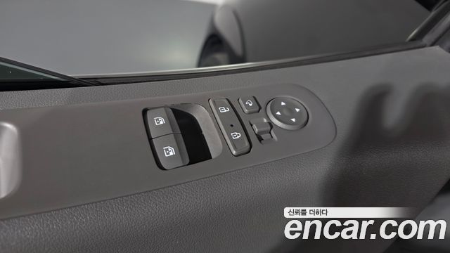Hyundai Staria 2022 — photo 29