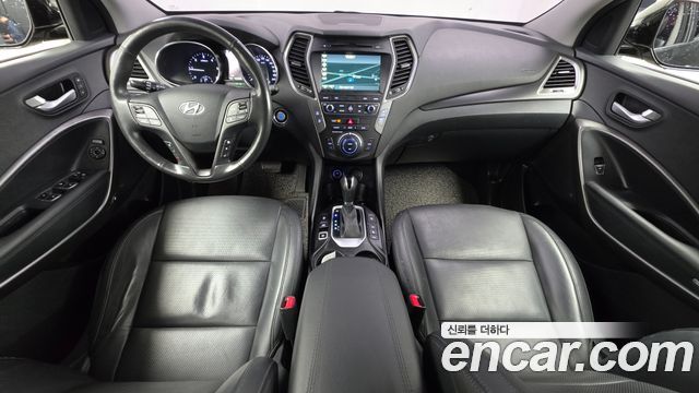 Hyundai Santafe 2016 — photo 10