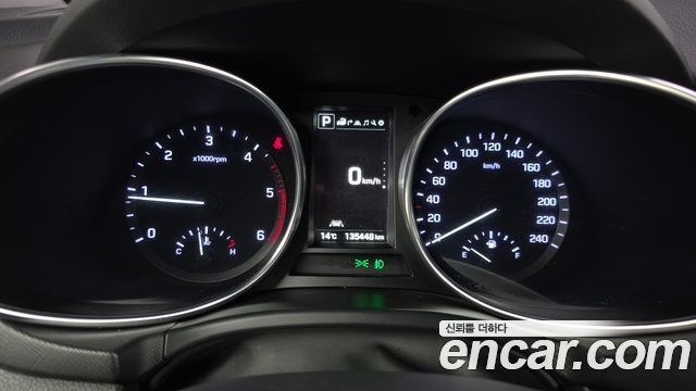 Hyundai Santafe 2016 — photo 11