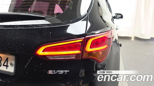 Hyundai Santafe 2016 — photo 9