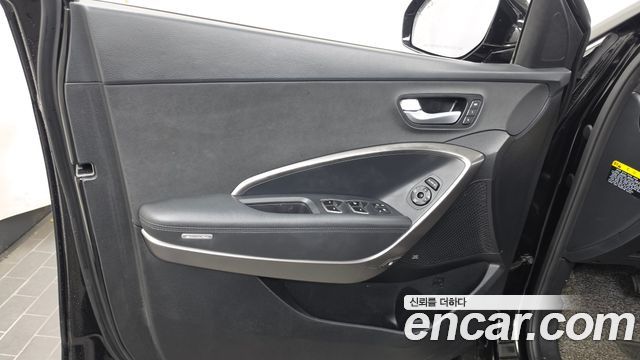 Hyundai Santafe 2016 — photo 14