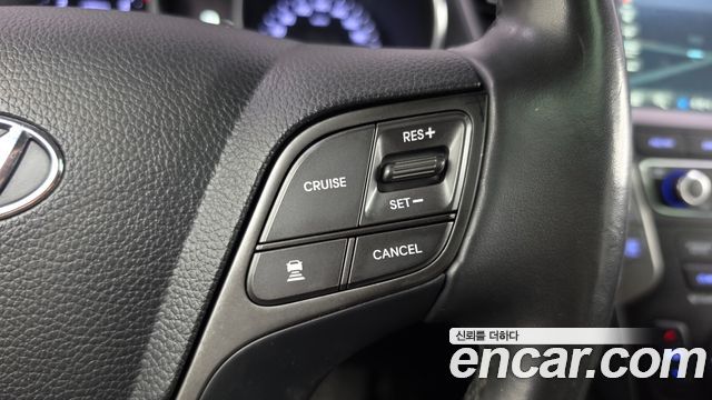 Hyundai Santafe 2016 — photo 27