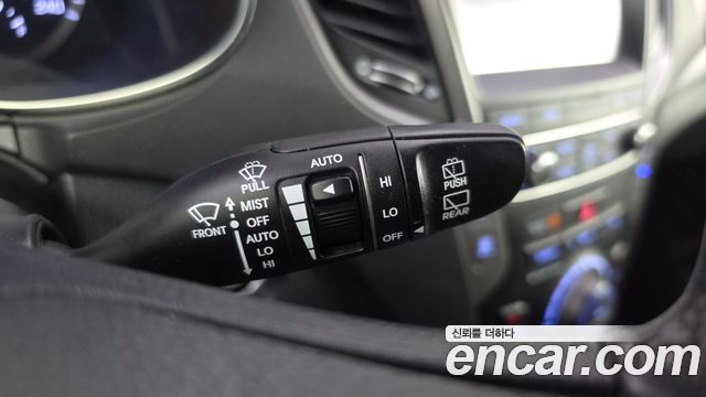Hyundai Santafe 2016 — photo 30