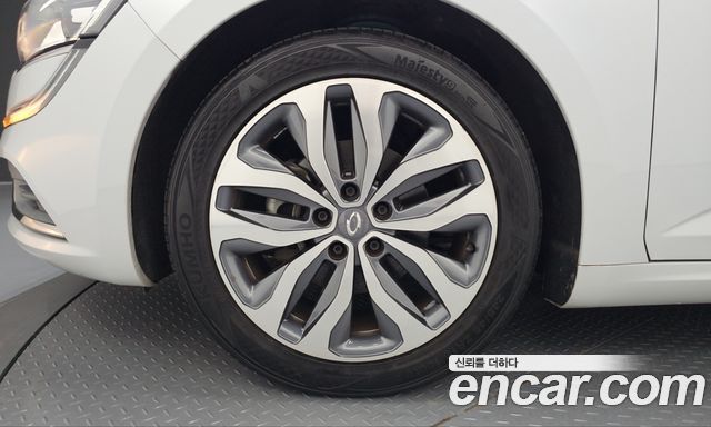 Renault Korea SM6 2016 — photo 5