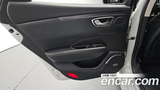 Renault Korea SM6 2016 — photo 15