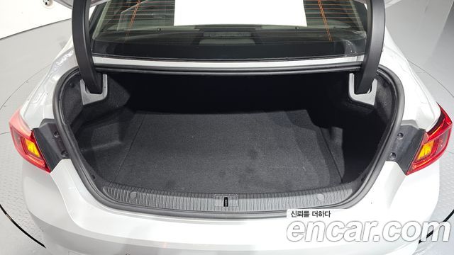 Renault Korea SM6 2016 — photo 34