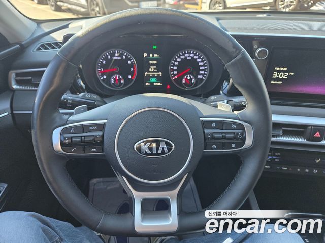 Kia K5 2021 — photo 11