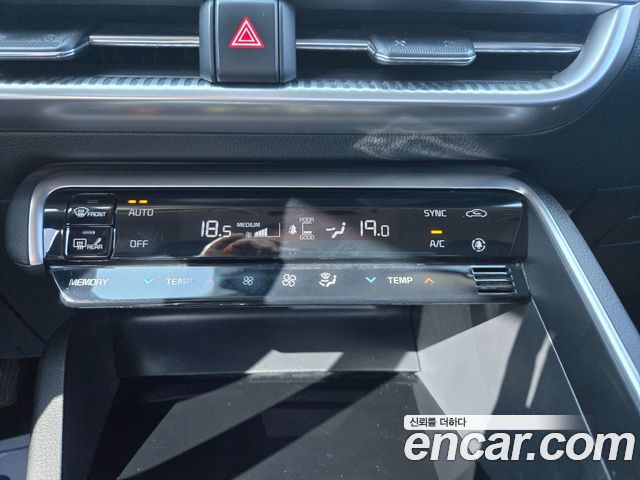 Kia K5 2021 — photo 14