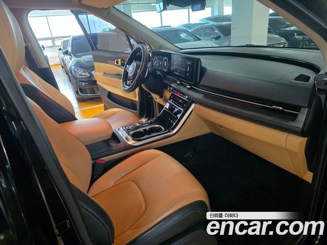 Kia Canival 2021 — photo 8