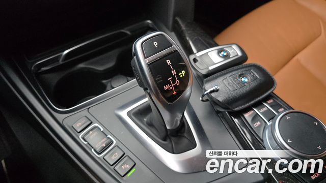 BMW 4-Series 2018 — photo 12