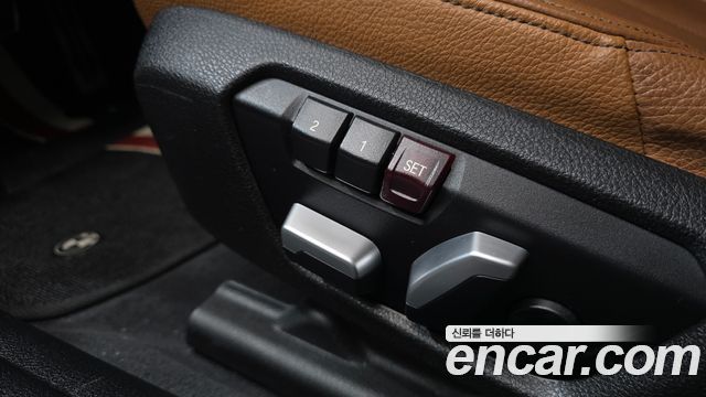 BMW 4-Series 2018 — photo 24