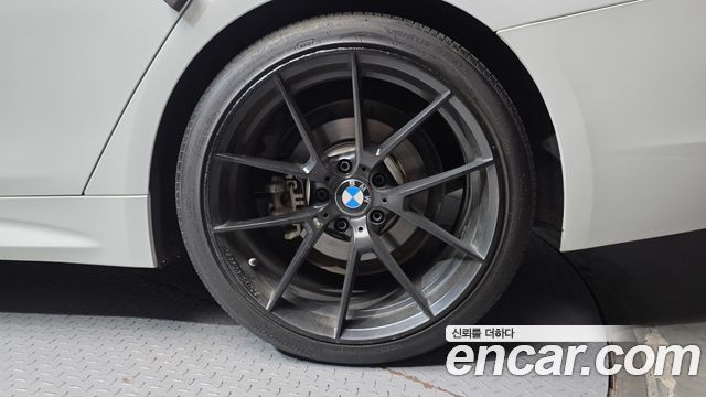 BMW 4-Series 2018 — photo 7