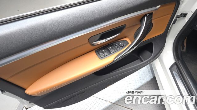 BMW 4-Series 2018 — photo 14