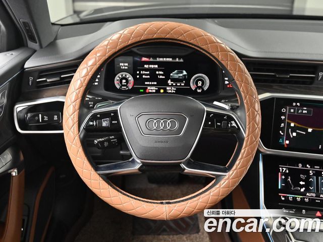 Audi A6 2022 — photo 13
