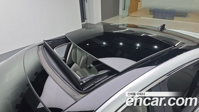 Renault Korea SM6 2016 — photo 22