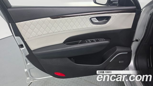 Renault Korea SM6 2016 — photo 14