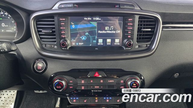 Kia Sorento 2015 — photo 20