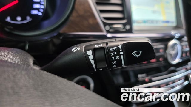 Kia K9 2013 — photo 17