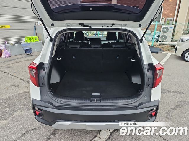 Kia Seltos 2023 — photo 18