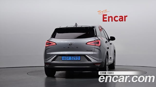 Hyundai Nexo 2023 — photo 4