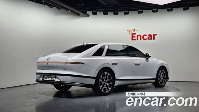 Hyundai Grandeur 2023 — photo 2