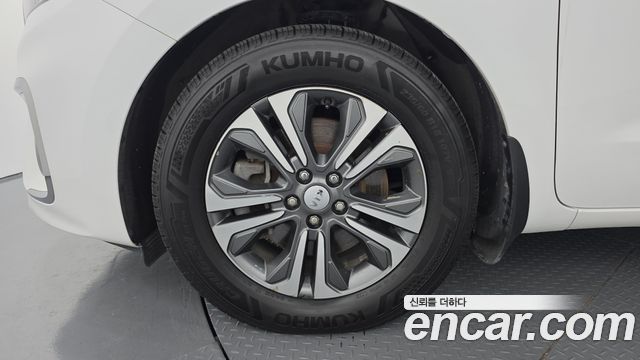 Kia Canival 2019 — photo 5