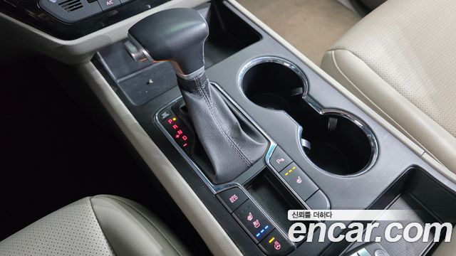 Kia Canival 2019 — photo 9