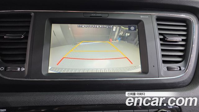 Kia Canival 2019 — photo 15
