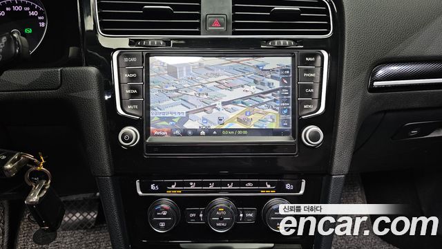 Volkswagen Golf 2015 — photo 14