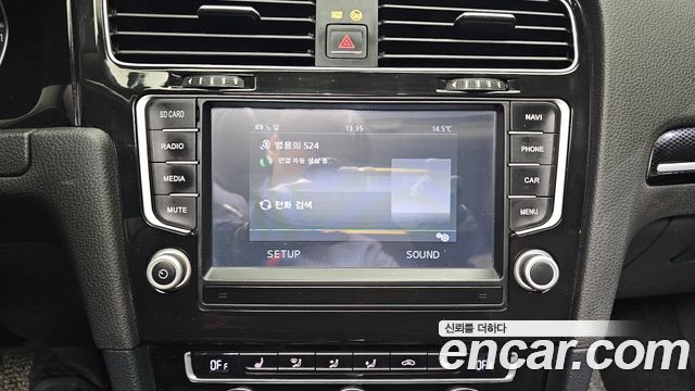 Volkswagen Golf 2015 — photo 16
