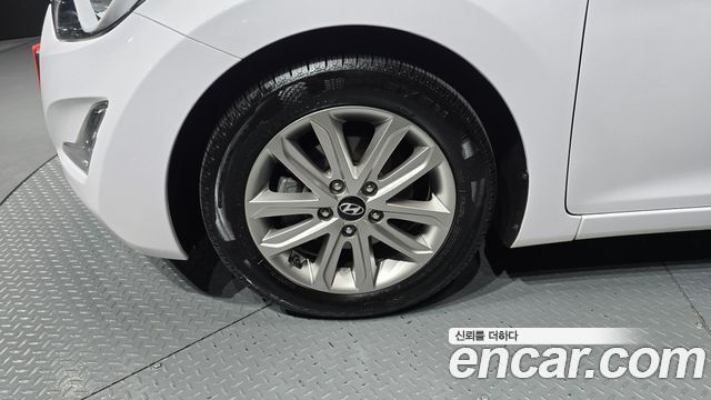 Hyundai AVANTE 2016 — photo 5