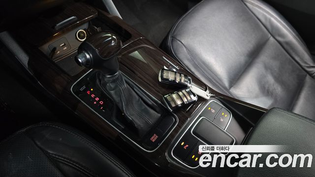 Kia K7 2016 — photo 12