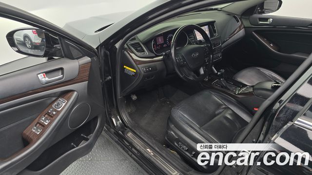 Kia K7 2016 — photo 13