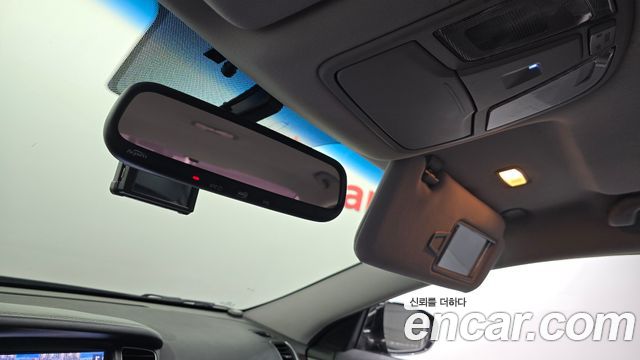 Kia K7 2016 — photo 26