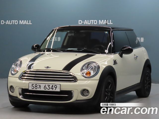 Mini Cooper 2013 — photo 1