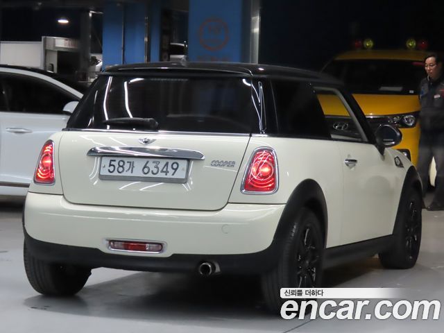 Mini Cooper 2013 — photo 4