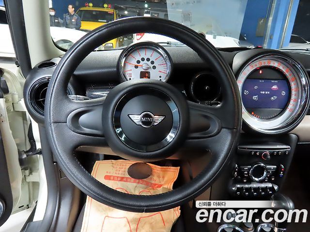 Mini Cooper 2013 — photo 9