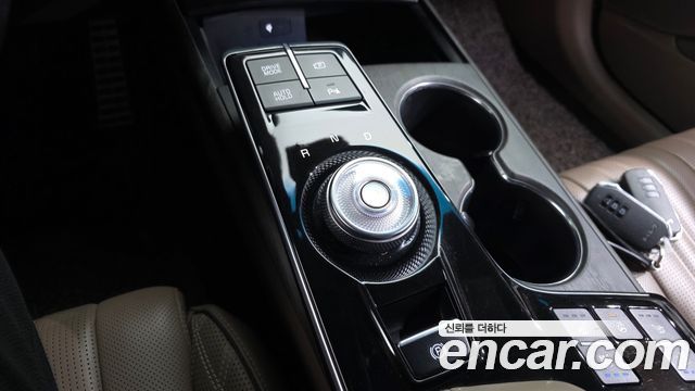 Kia K8 2022 — photo 9