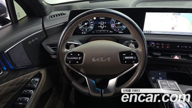 Kia K8 2022 — photo 13