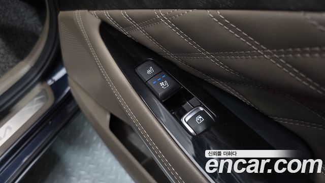 Kia K8 2022 — photo 18