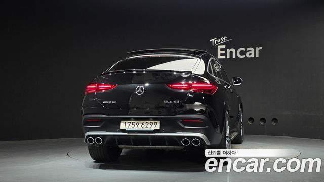 Mercedes-Benz GLE-Class 2025 — photo 4
