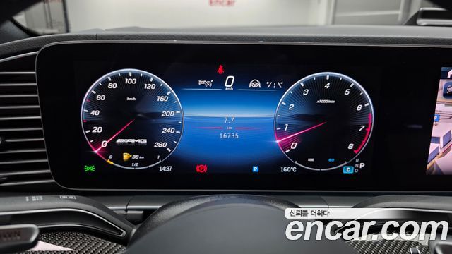 Mercedes-Benz GLE-Class 2025 — photo 8