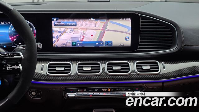 Mercedes-Benz GLE-Class 2025 — photo 12