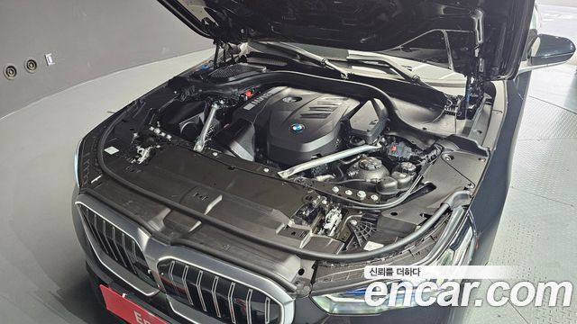 BMW 5-Series 2026 — photo 6