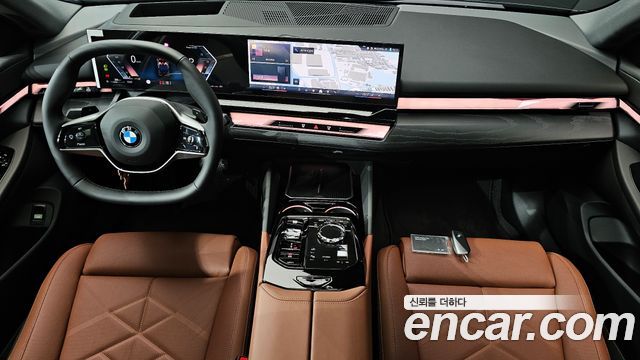 BMW 5-Series 2026 — photo 10
