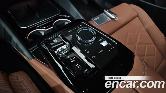 BMW 5-Series 2026 — photo 12