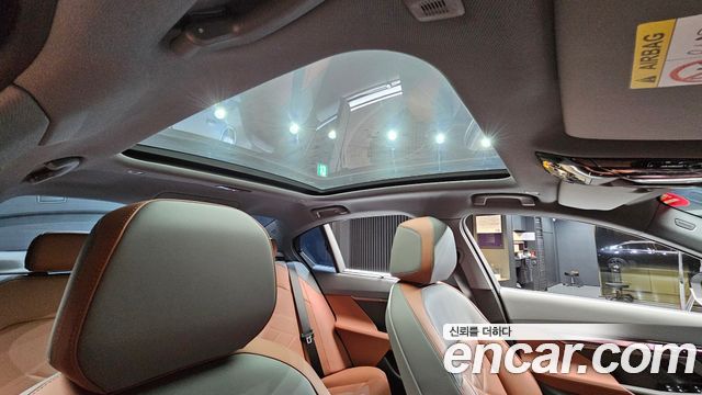 BMW 5-Series 2026 — photo 24
