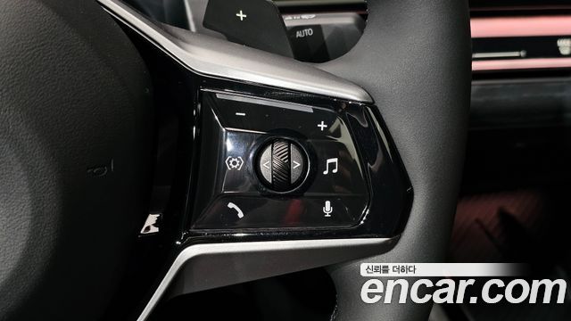 BMW 5-Series 2026 — photo 39