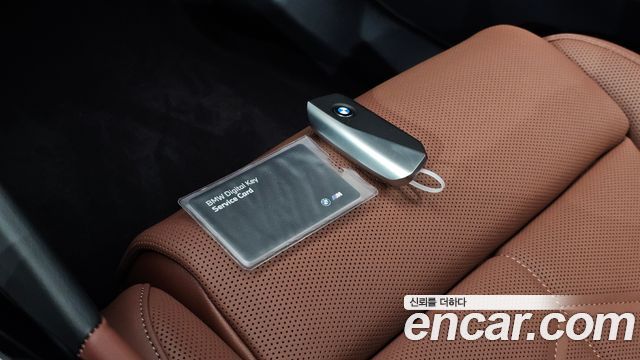BMW 5-Series 2026 — photo 42