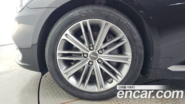 Genesis G80 2018 — photo 5